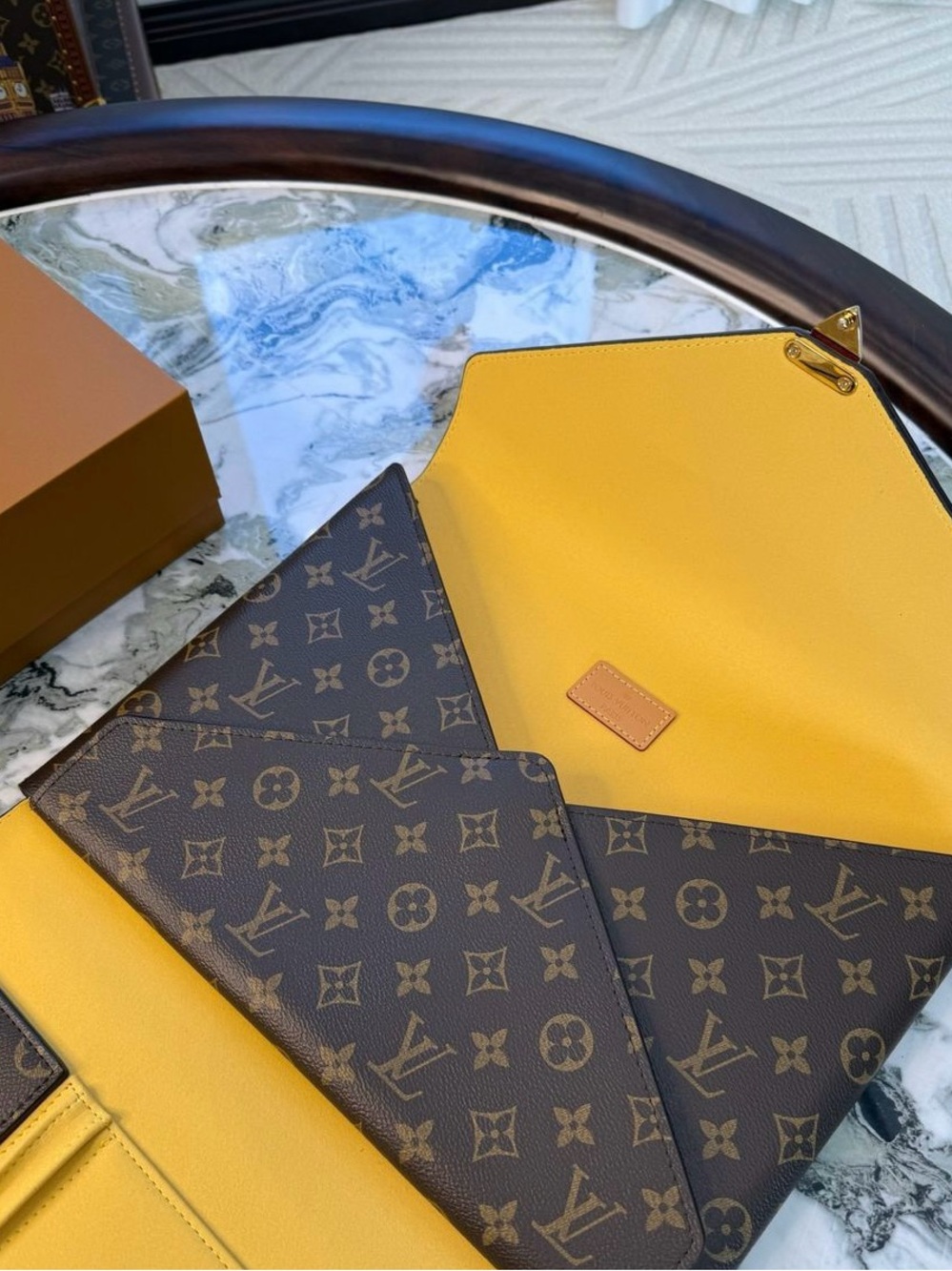 Louis Vuitton Brown Monogram Envelope Laptop Organizer - Picture 8 of 8